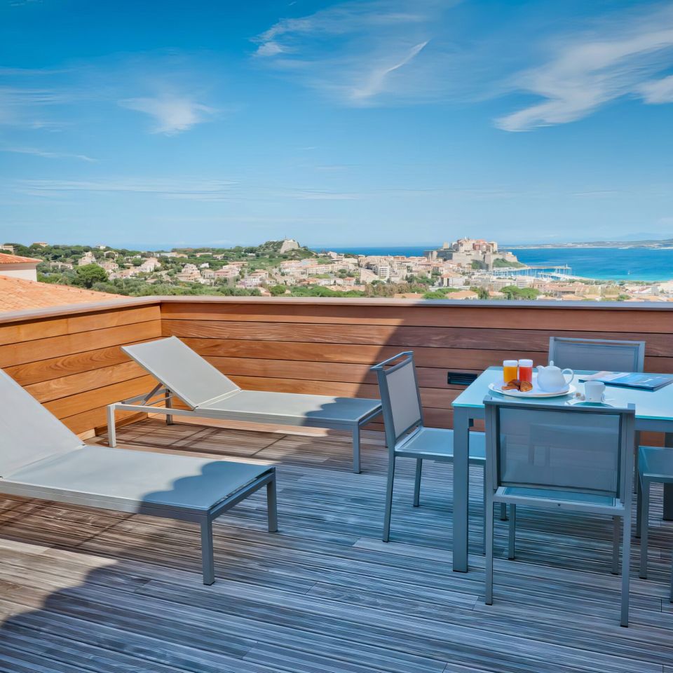 Hôtel Calvi Suite 2 chambres 2 salles de bain Luxe